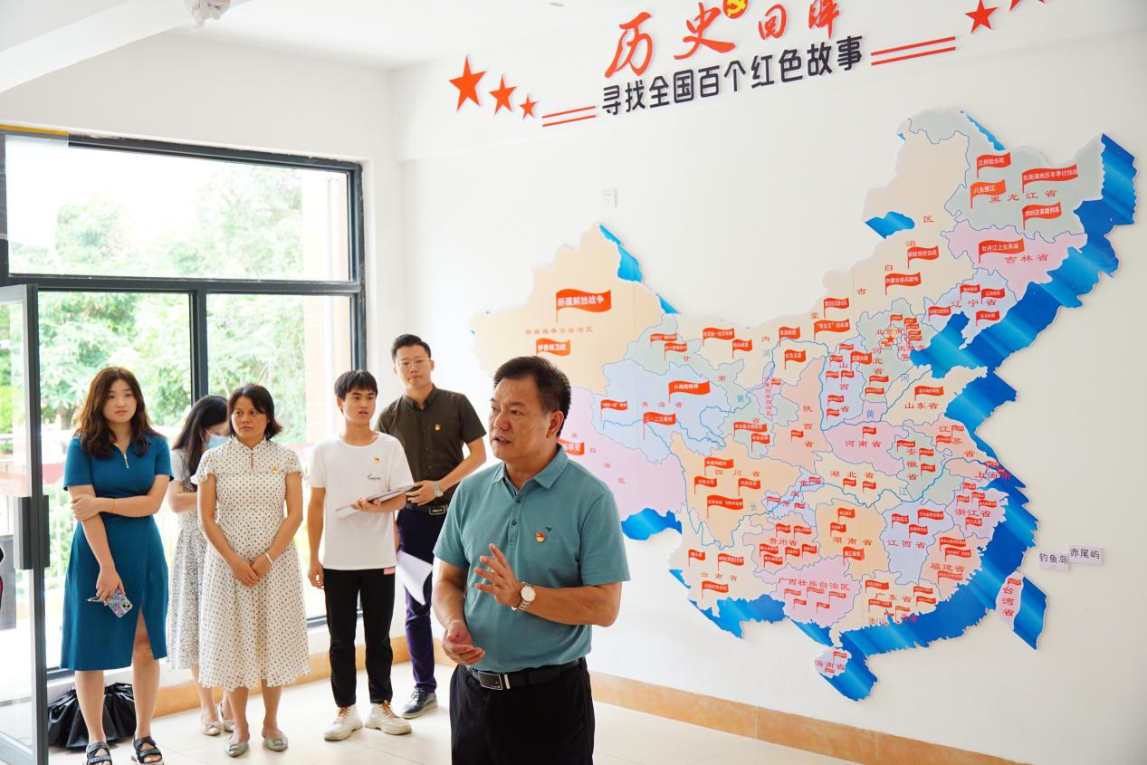 學(xué)院黨總支韋斌書記致辭