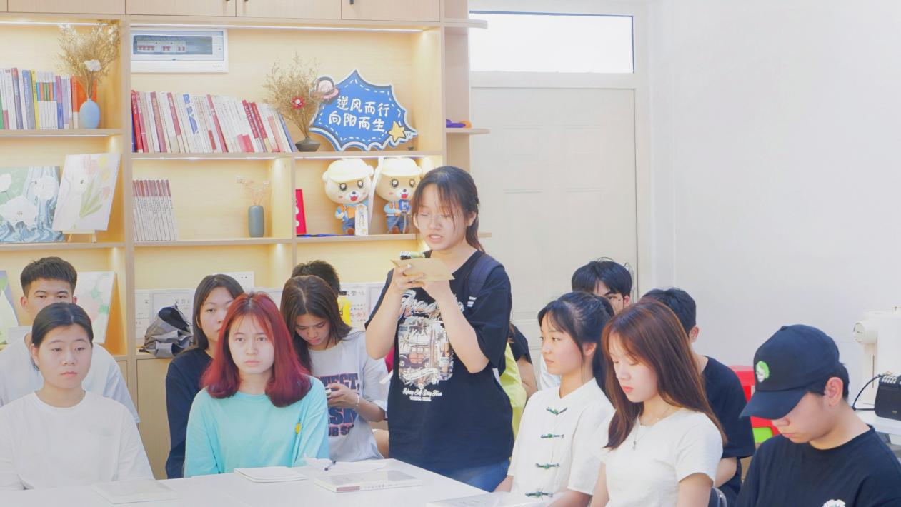 同學分享黨的二十大報告中有關青年的內容