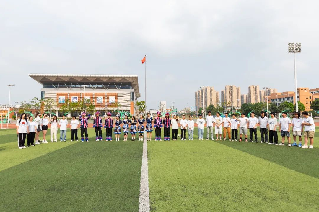 “青春唱響三月三”歌圩文化體驗活動