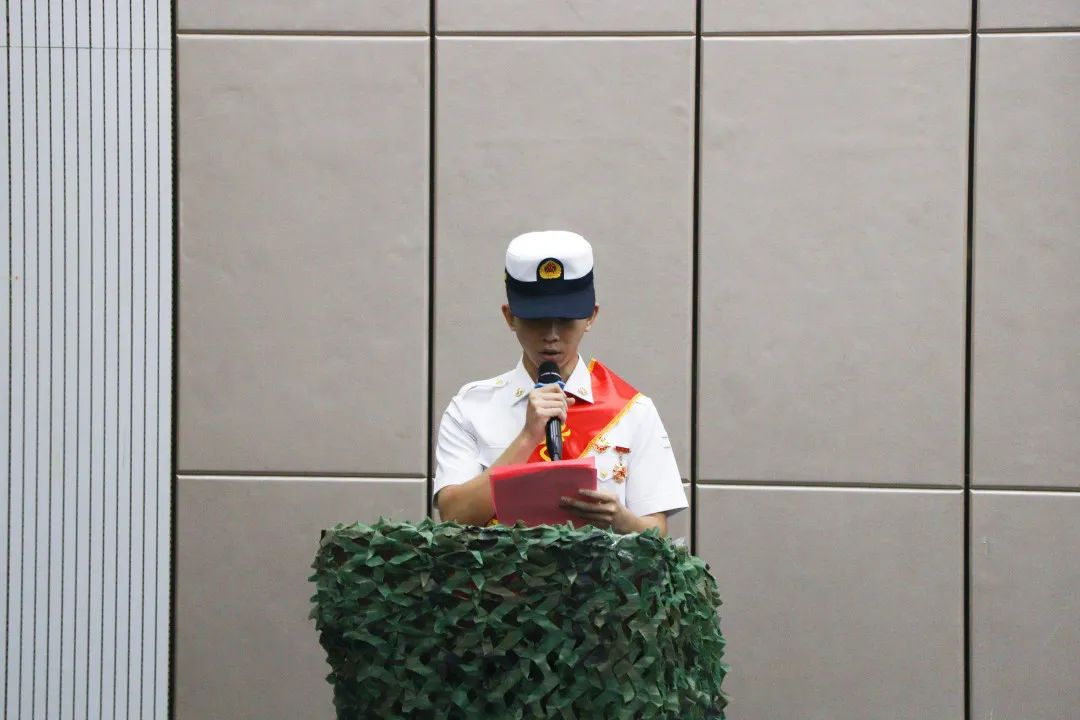 退役士兵代表許耀文發(fā)言