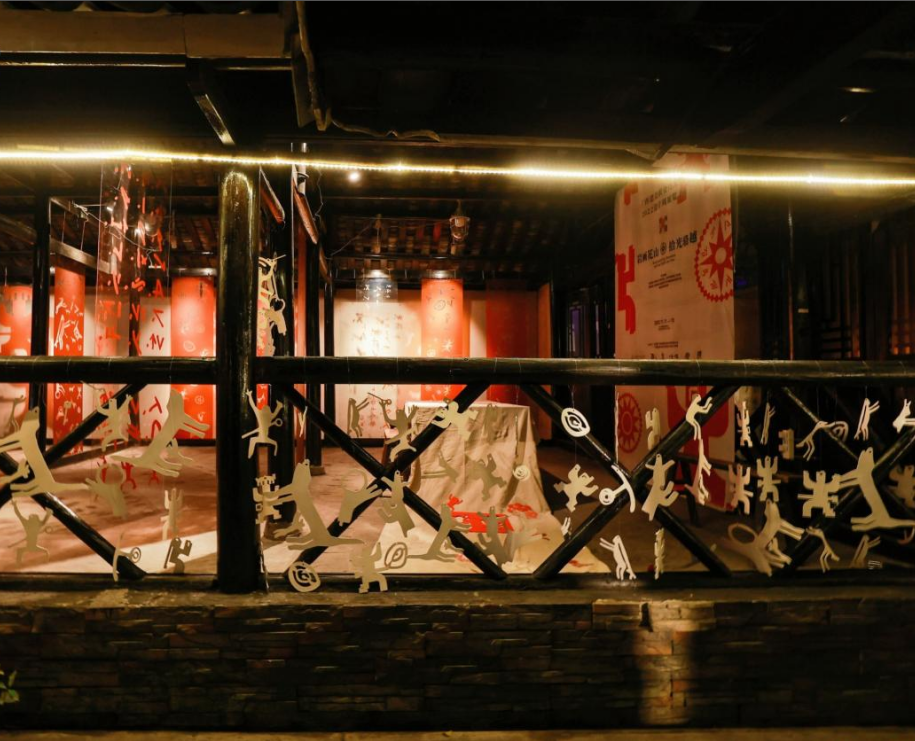 “巖畫花山·拾光駱越”項目