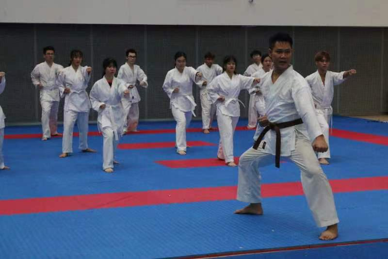 空手道教學(xué)片段