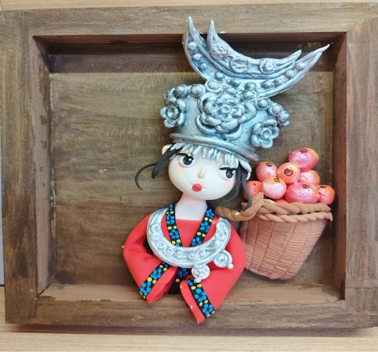 輔導員賈琪鈺老師制作的手工作品