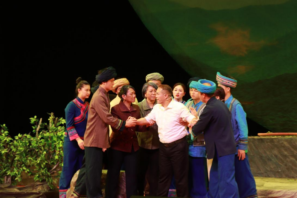 彩調(diào)劇《兒子》現(xiàn)場劇照